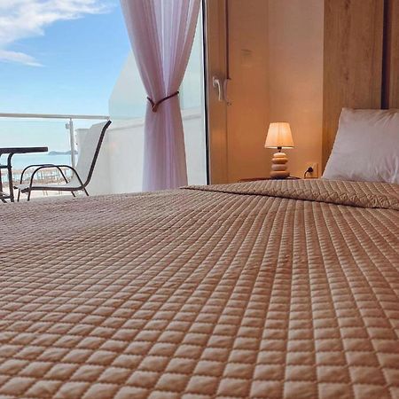 Ifigenia Sea View Apartments Chrysi Ammoudia Extérieur photo