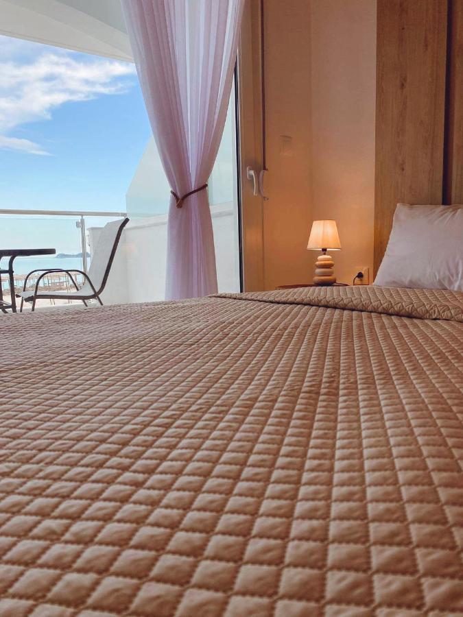 Ifigenia Sea View Apartments Chrysi Ammoudia Extérieur photo